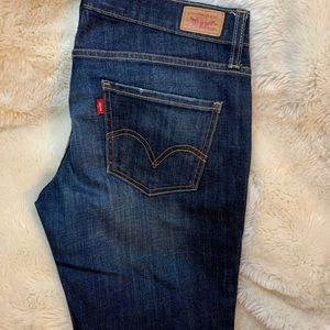 Shot jeans